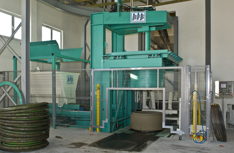 Karibic Machine for Manhole Rings and Necks, Manhole Bases.